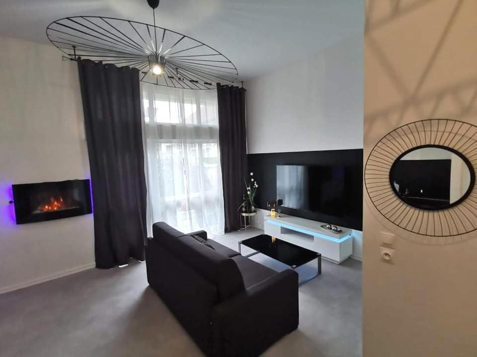 La Clef Des Bulles Appartement Épernay Buitenkant foto